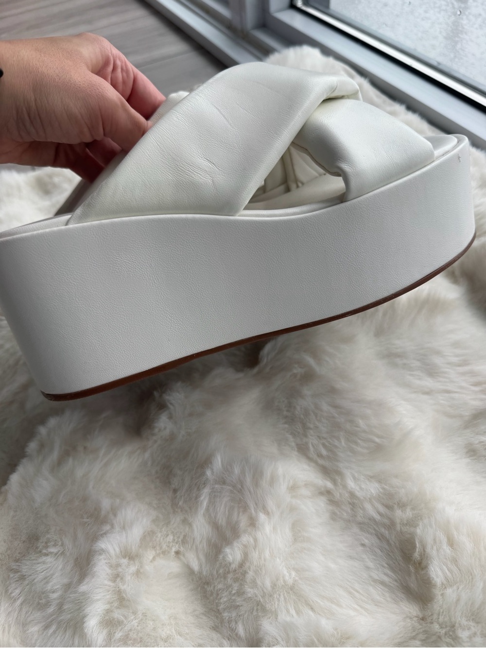 🤍L’Intervalle White Platform Wedge Sandals🤍 - Picture 4 of 9
